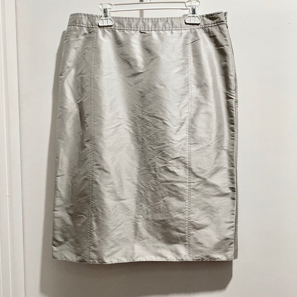(7) Armani Collezioni Minimalist Basic Silver Silk High Rise Column Pencil Skir…
